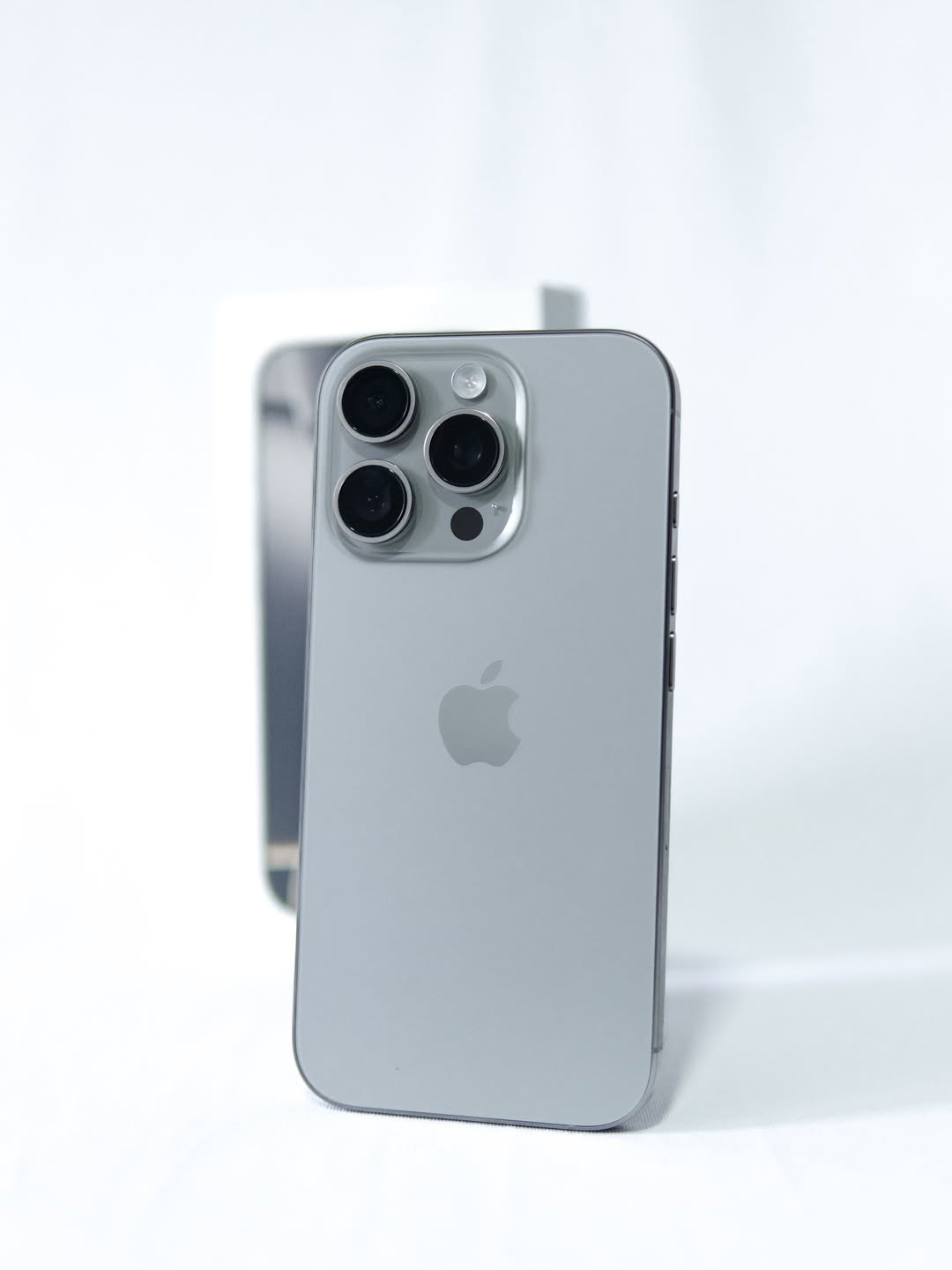 iPhone product photograph for Techy CR